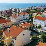 Lägenhet Mira Zadar