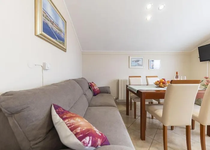 Mira Апартаменты